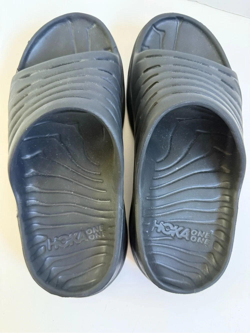 Hoka One One Black Ora Recovery Slides Comfort Sandal Women's 7 Black Running - Picture 3 of 6